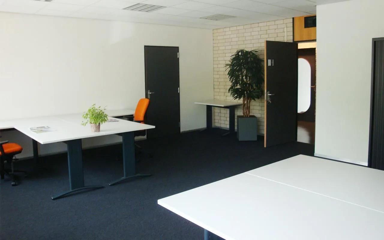Kantoortehuur010 Schiedam, Private office, 2 desks, Schiedam