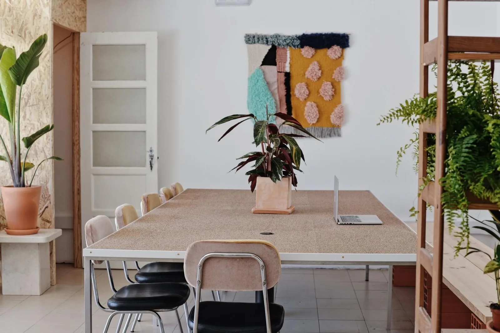 Kelp Coworking Space Ericeira, Sala de reuniões para 8 pessoas, Ericeira