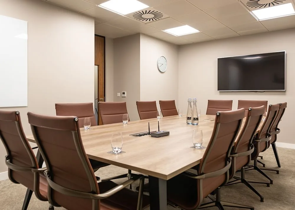 Kensington Office - 50 Sloane Avenue, Meeting room for 12 people, London
