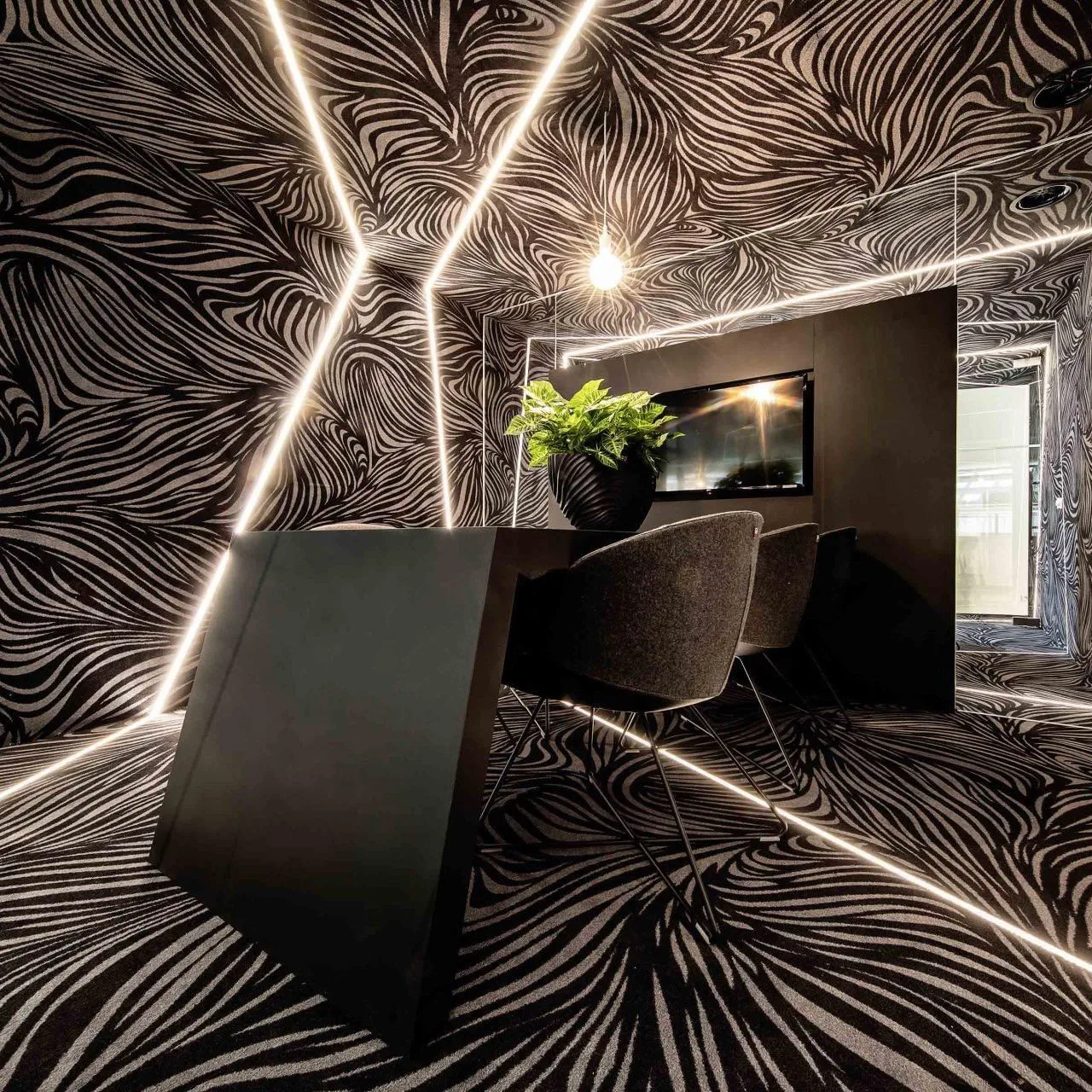 KICK Offices Innovation Powerhouse, Meeting room for 4 people, Eindhoven