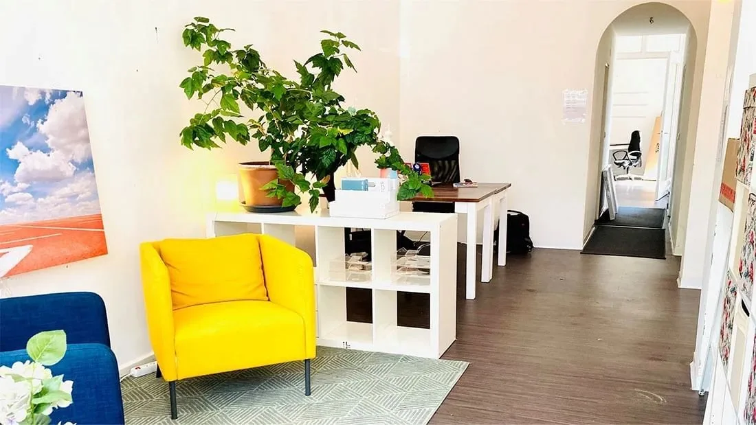 Kiez Büro Coworking Brunnenviertel, Private office, 1 desk, Berlin