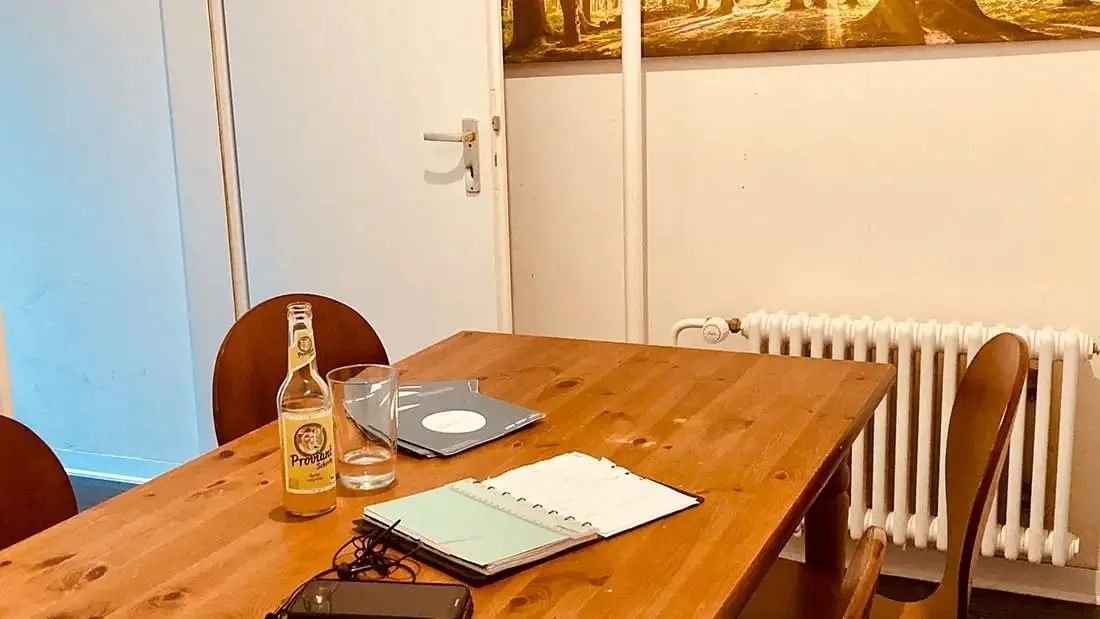 Kiez Büro Coworking Brunnenviertel, Meeting room for 3 people, Berlin