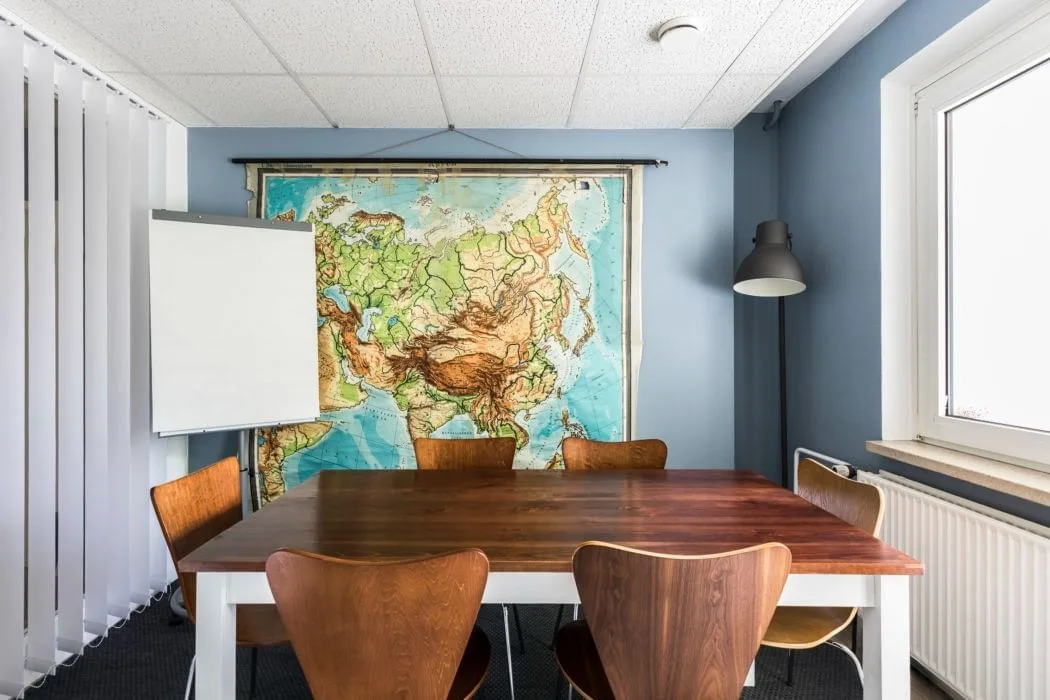 Kiez Büro Coworking Leipziger Str., Besprechungsraum für 6 Personen, Berlin