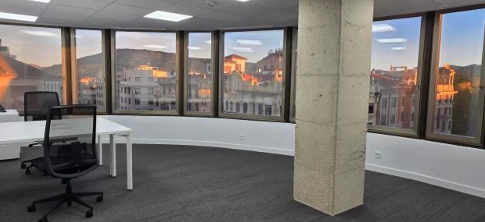 Klammer Workspaces Carlos III, Private office, 2 desks, Pamplona