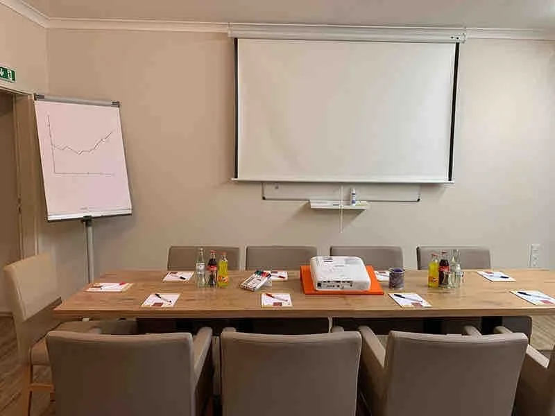 Kleine Tagungsräume, Besprechungsraum für 8 Personen, Düsseldorf
