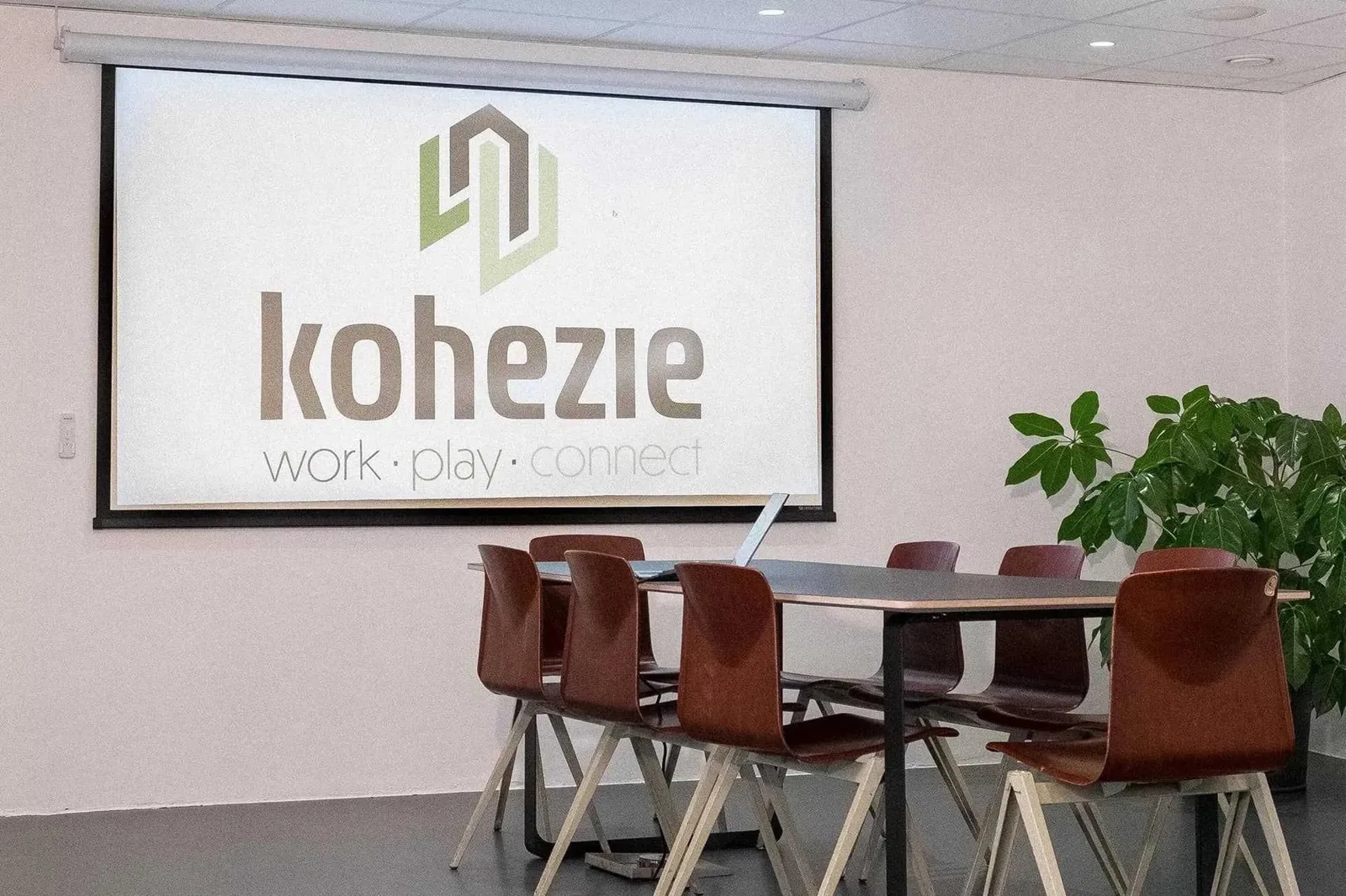Kohezie, Vergaderruimte voor 6 personen, Gent