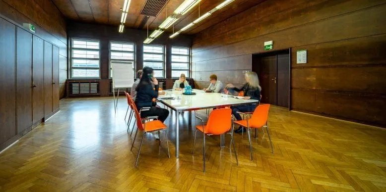 Konsumzentrale Leipzig, Meeting room for 10 people, Leipzig