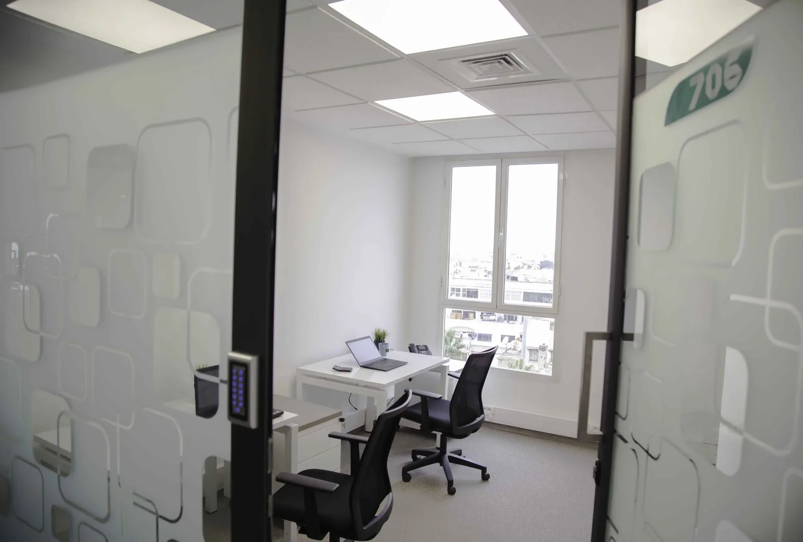 Kowork ANFA, Private office, 2 desks, Casablanca
