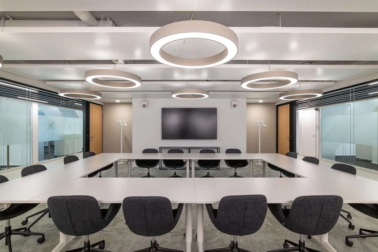 Kuia Office Baar, Sala riunioni da 16 persone, Baar