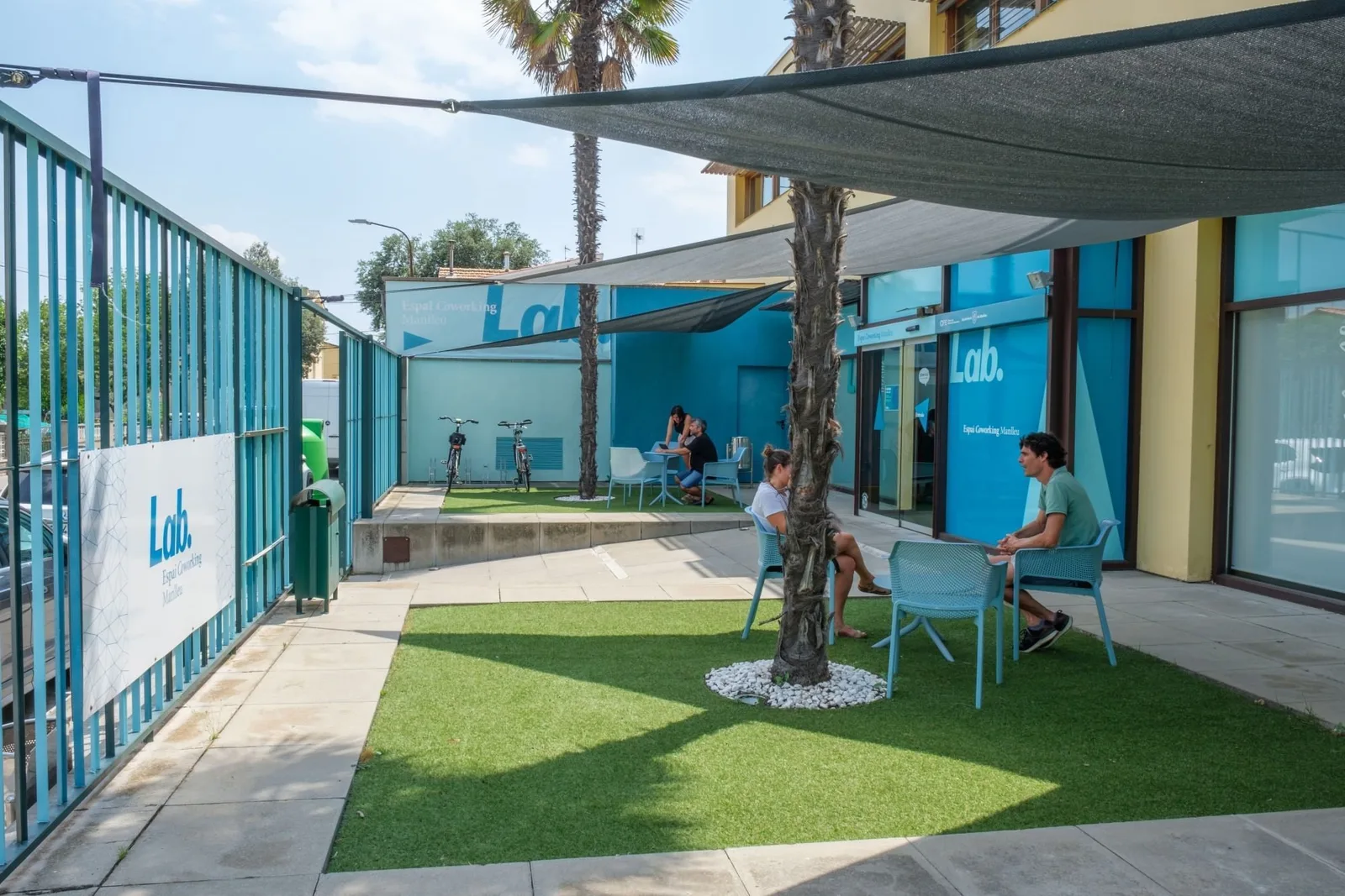 Lab Espai Coworking, Terrace and outdoor space, Manlleu
