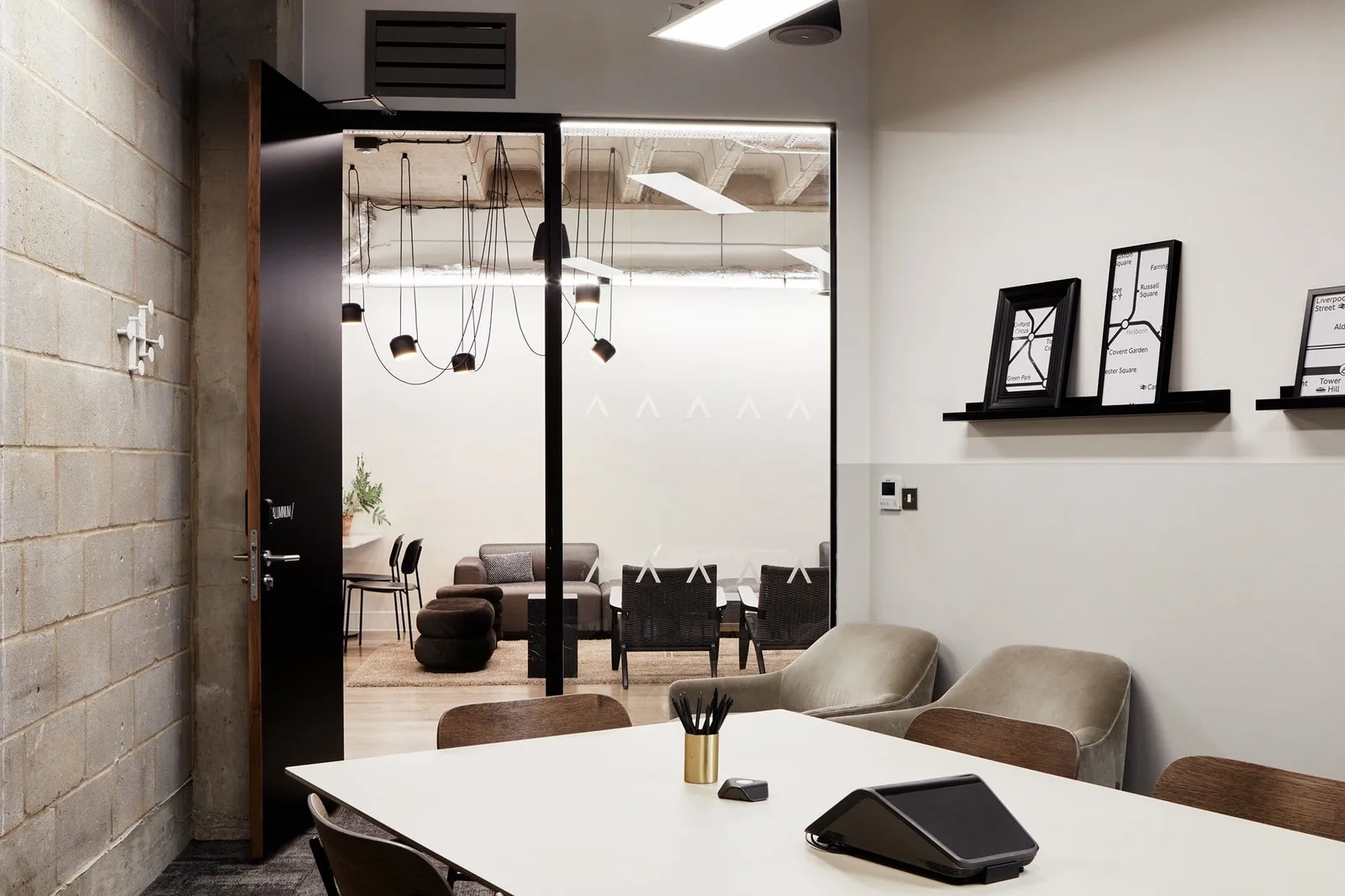 LABS Hogarth House, Meeting room for 6 people, London