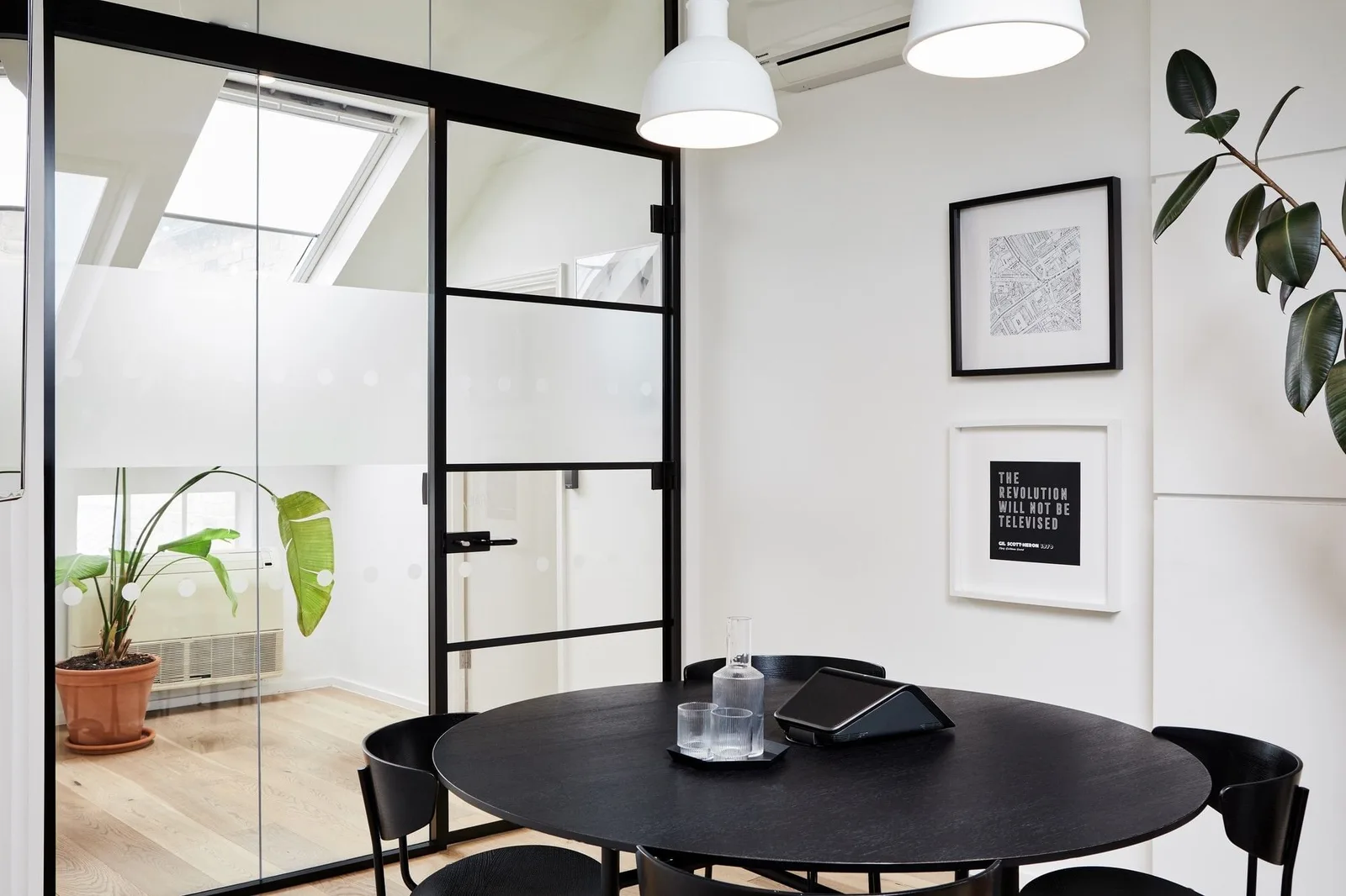 LABS Lockside, Meeting room for 5 people, London