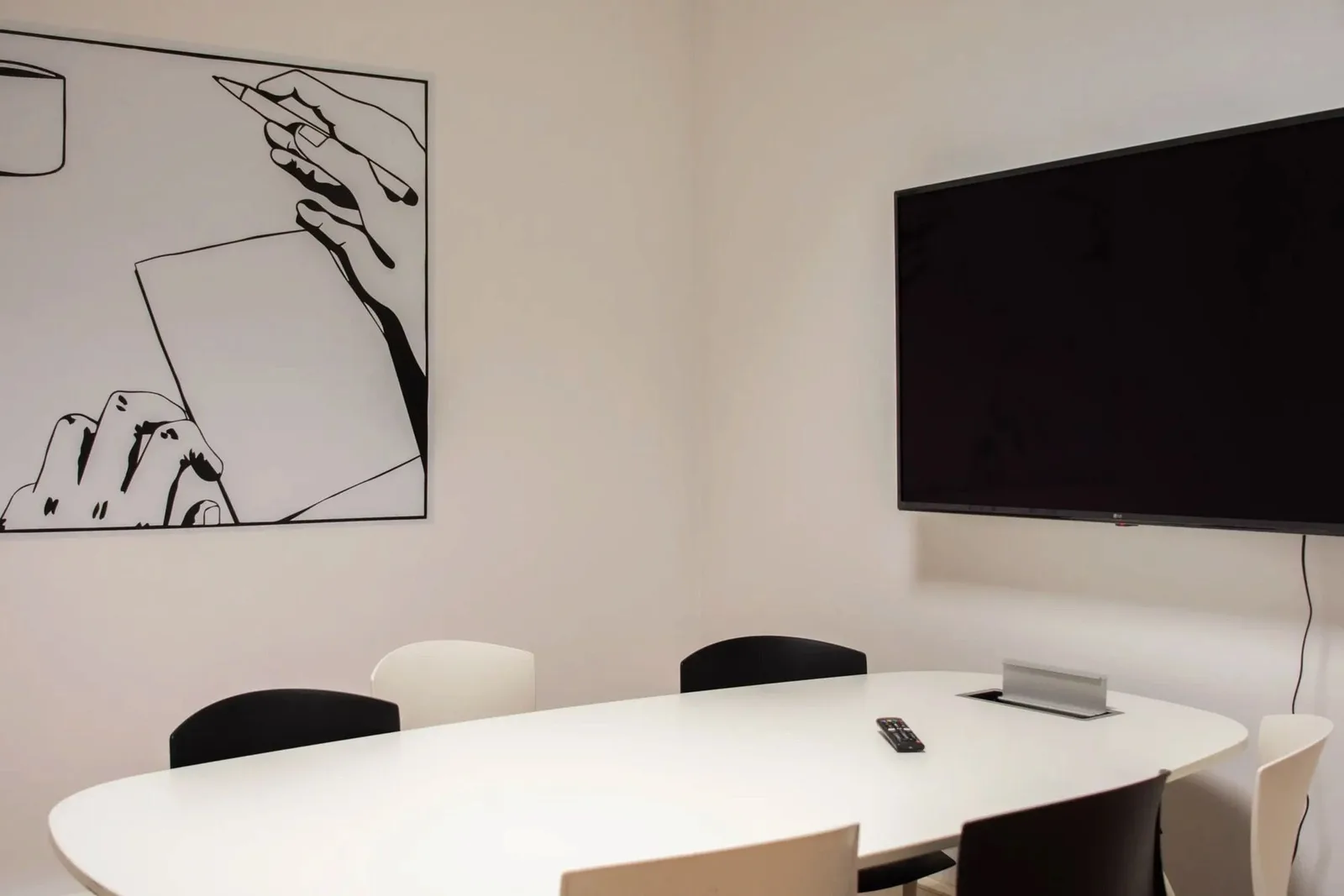 LACS Anjos, Meeting room for 6 people, Lisbon