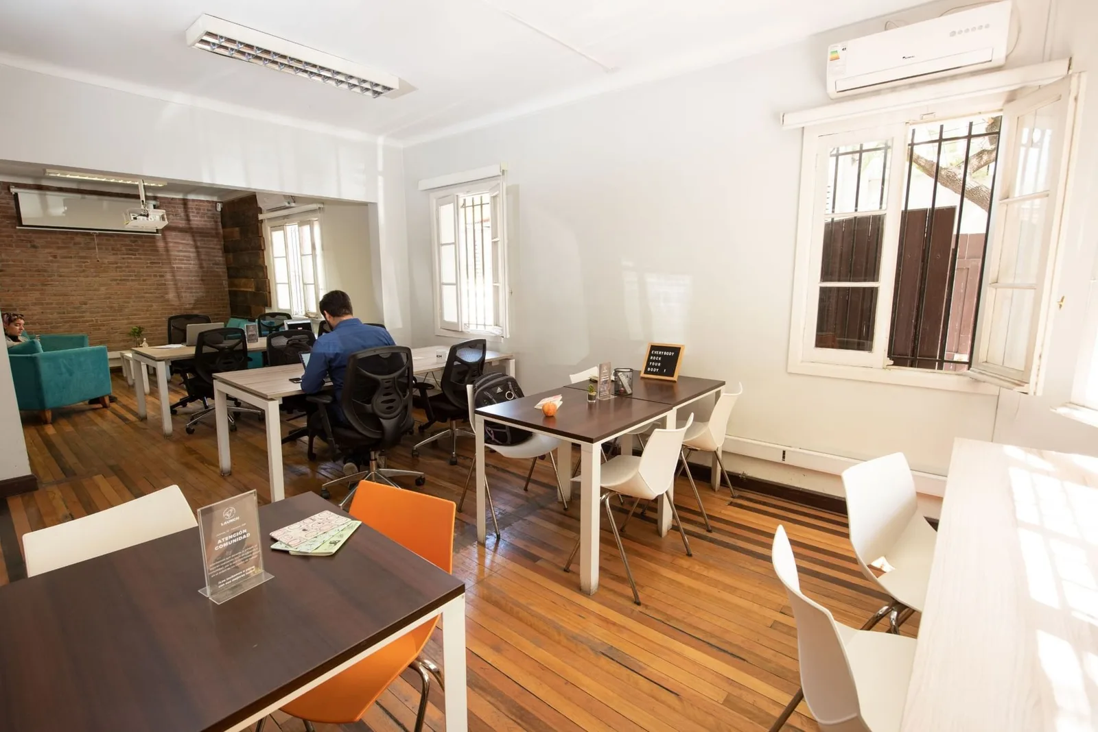 Launch Cowork Callao, Coworking space, Santiago