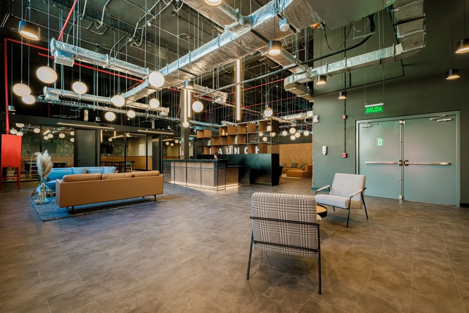 Launch Cowork Mallplaza Vespucio, Recepción, La Florida