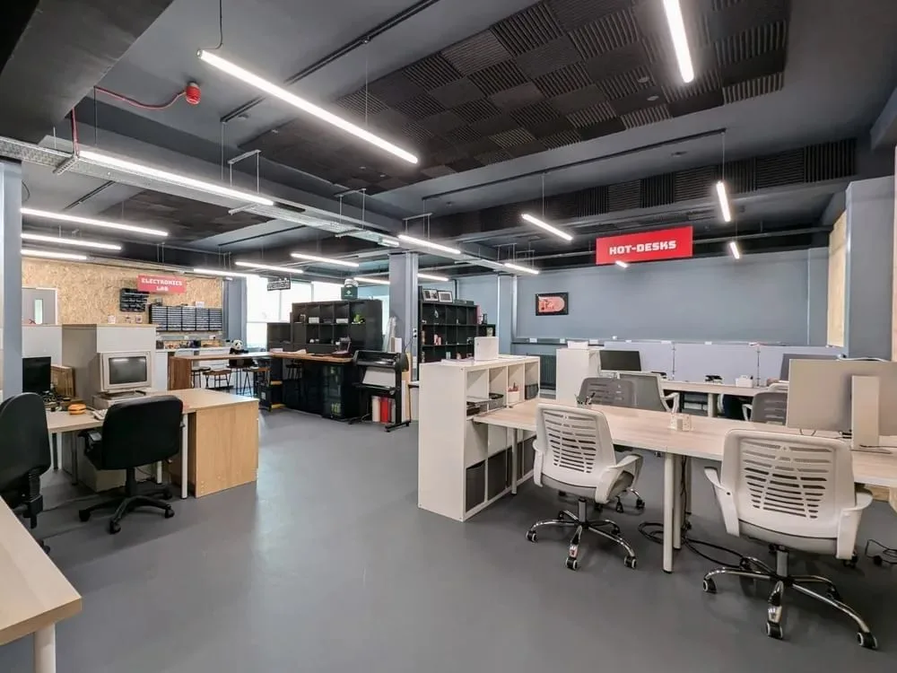 Leigh Works, Open space, Leigh
