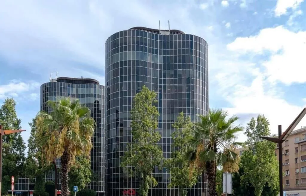Lexington Gran Vía Carles Iii 84, Building facade, Barcelona