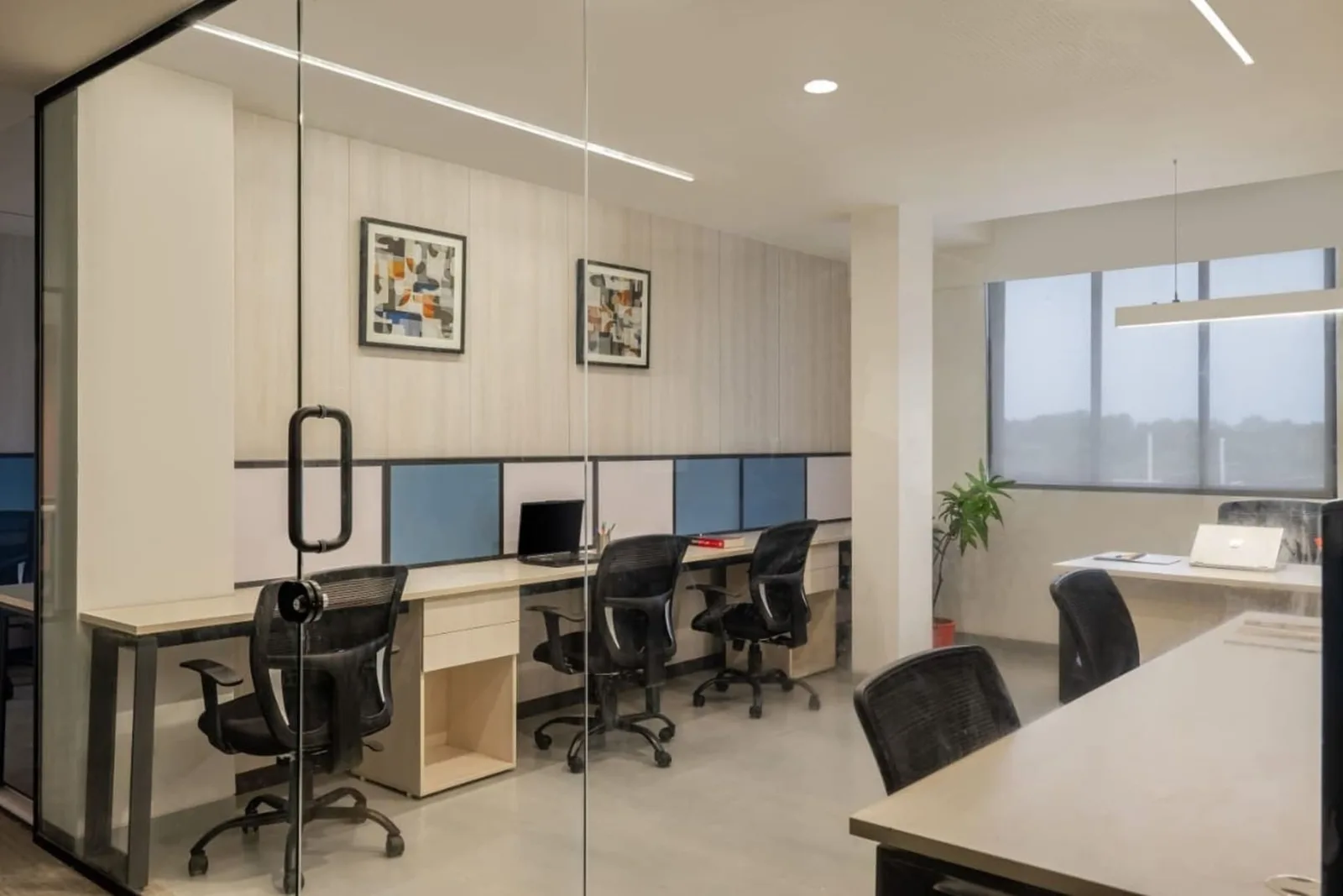 LMP Coworking Lounge, 5 वर्कस्टेशन वाला निजी कार्यालय, वड़ोदरा