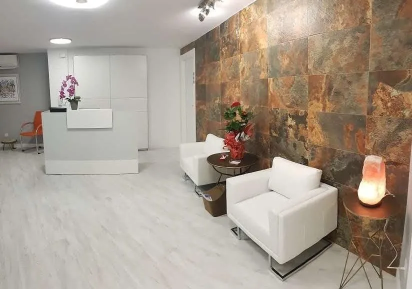 Loaces 30 Salud, Recepción, Alicante