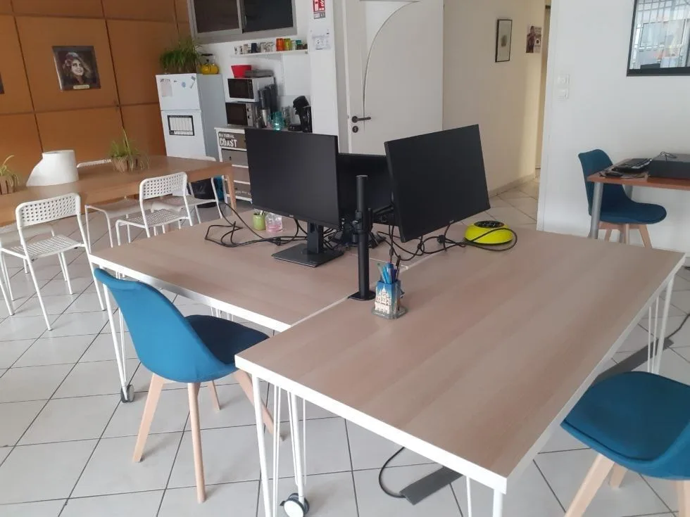Locaux Motiv' Miramas, Open-plan office, Miramas