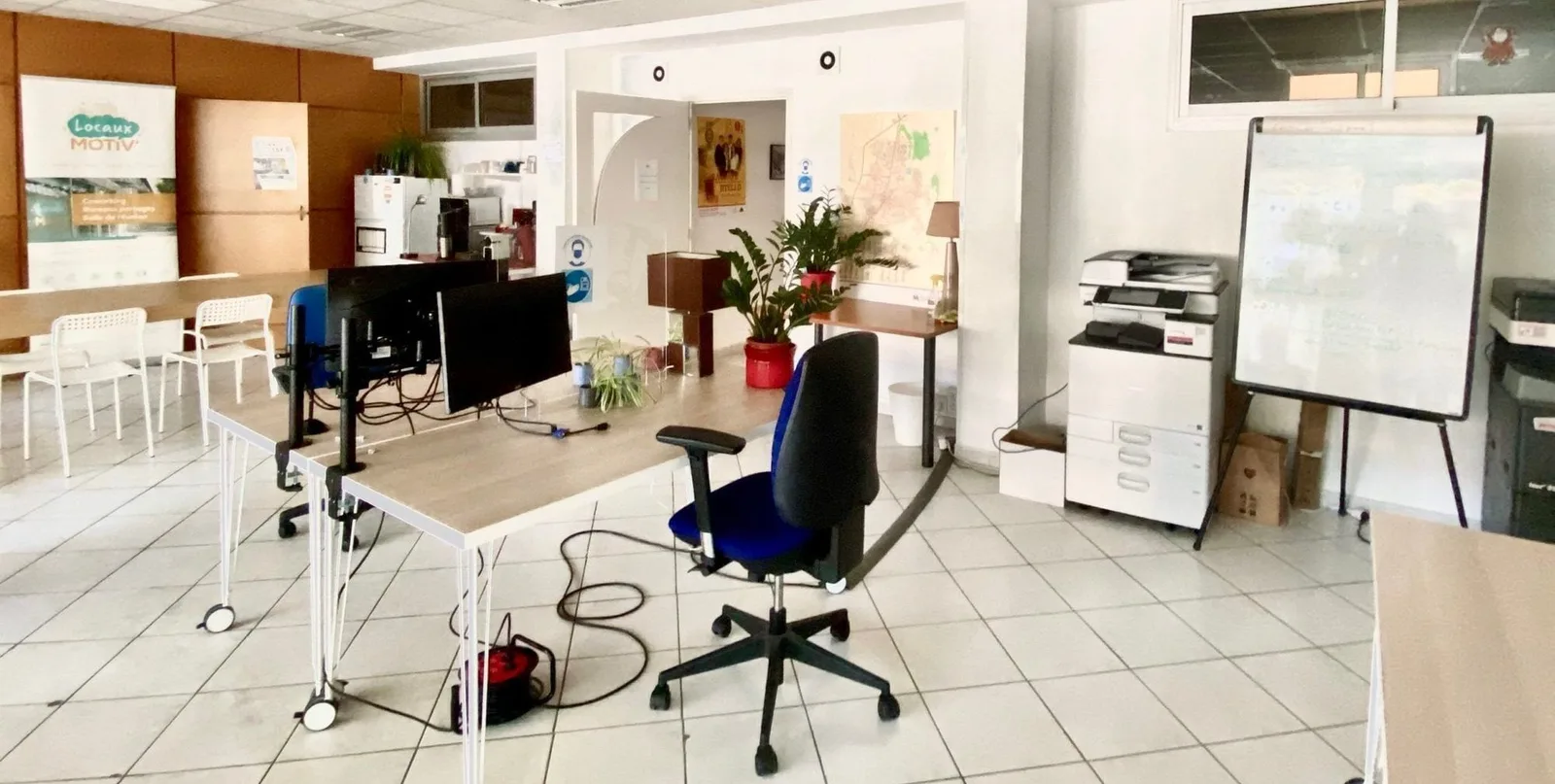 Locaux Motiv' Miramas, Open-plan office, Miramas
