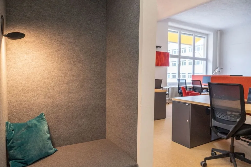 LOFT 102 Coworking Berlin, Phone booth, Berlin