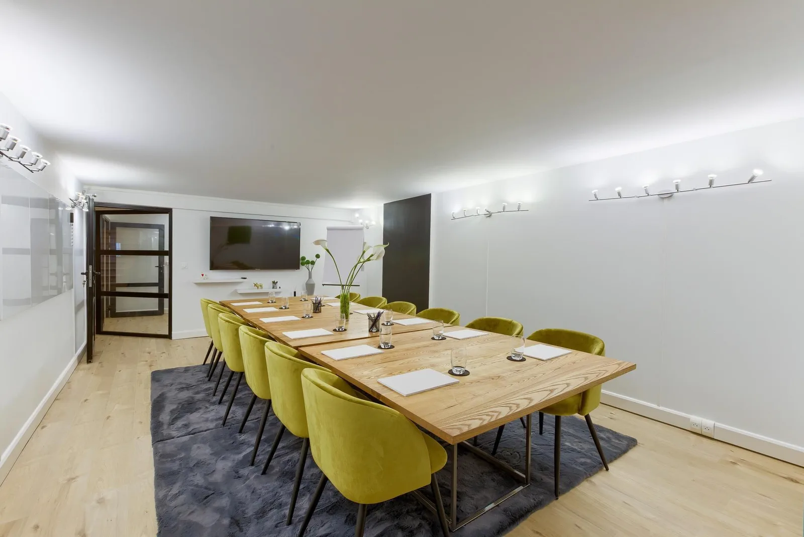 Le Loft - Orsay, Besprechungsraum für 12 Personen, Orsay