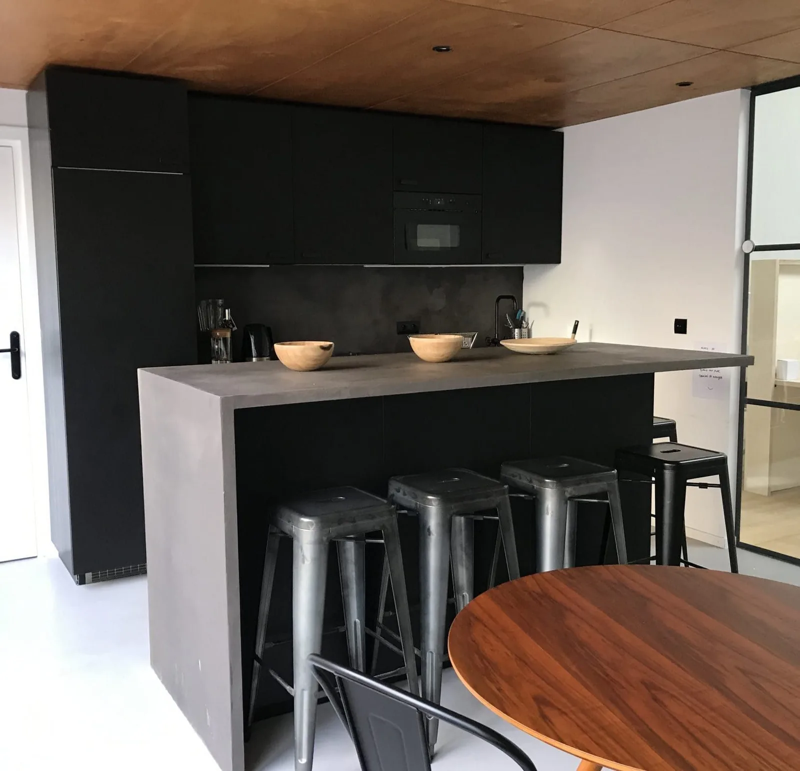 Luzine, Cuisine, Bordeaux