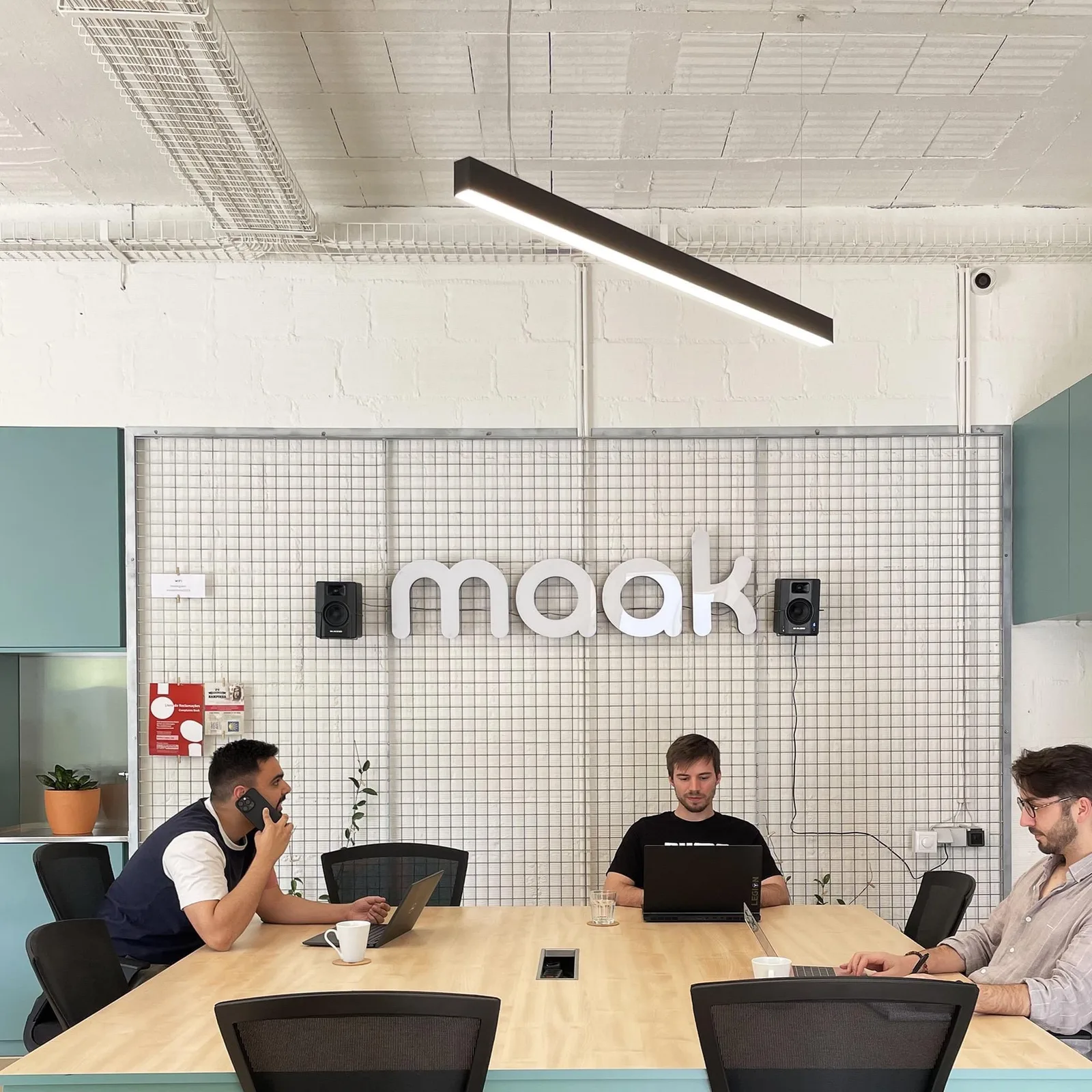 Maak Espaço Cowork, Salle de réunion 7 personnes, Ponte de Lima