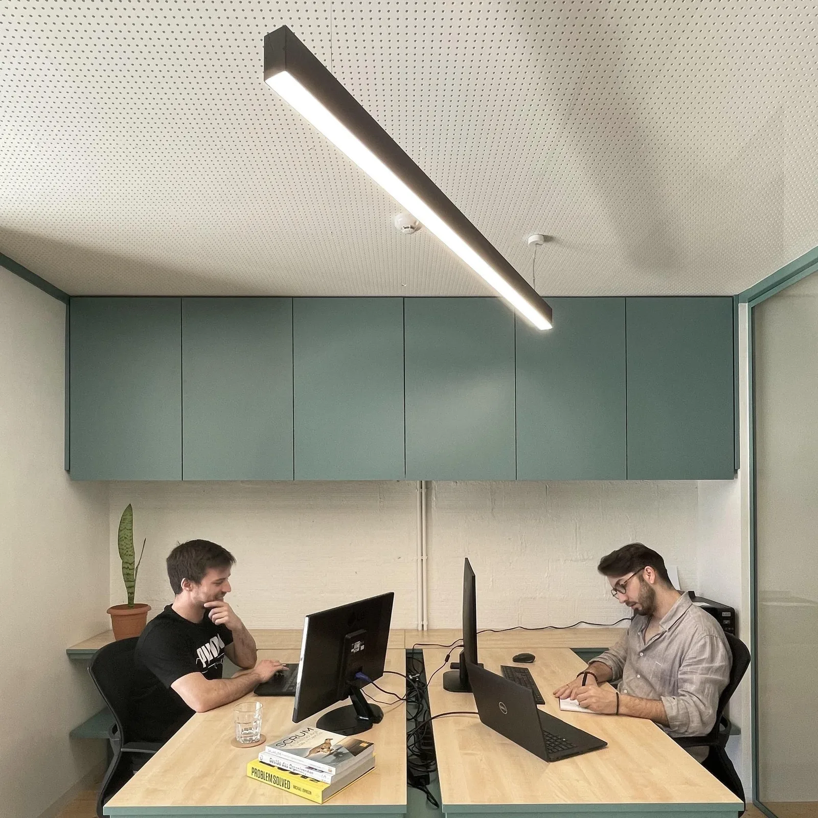 Maak Espaço Cowork, Bureau privatif 2 postes, Ponte de Lima