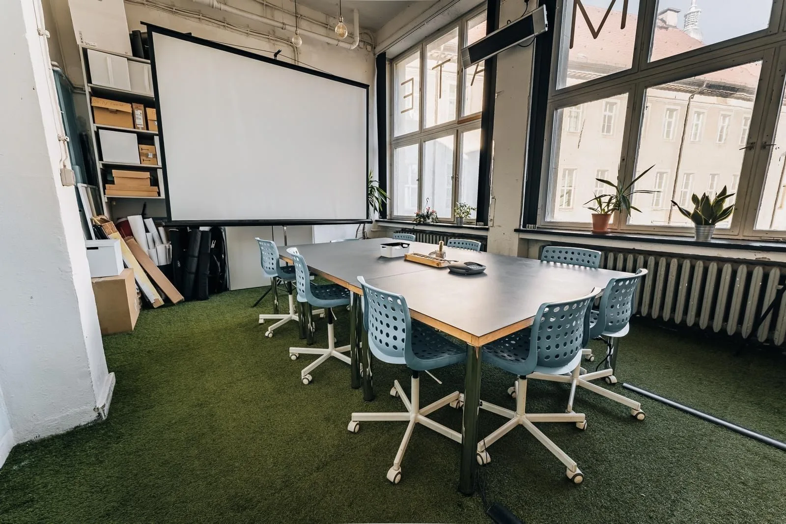 Machwerk, Besprechungsraum für 8 Personen, Berlin
