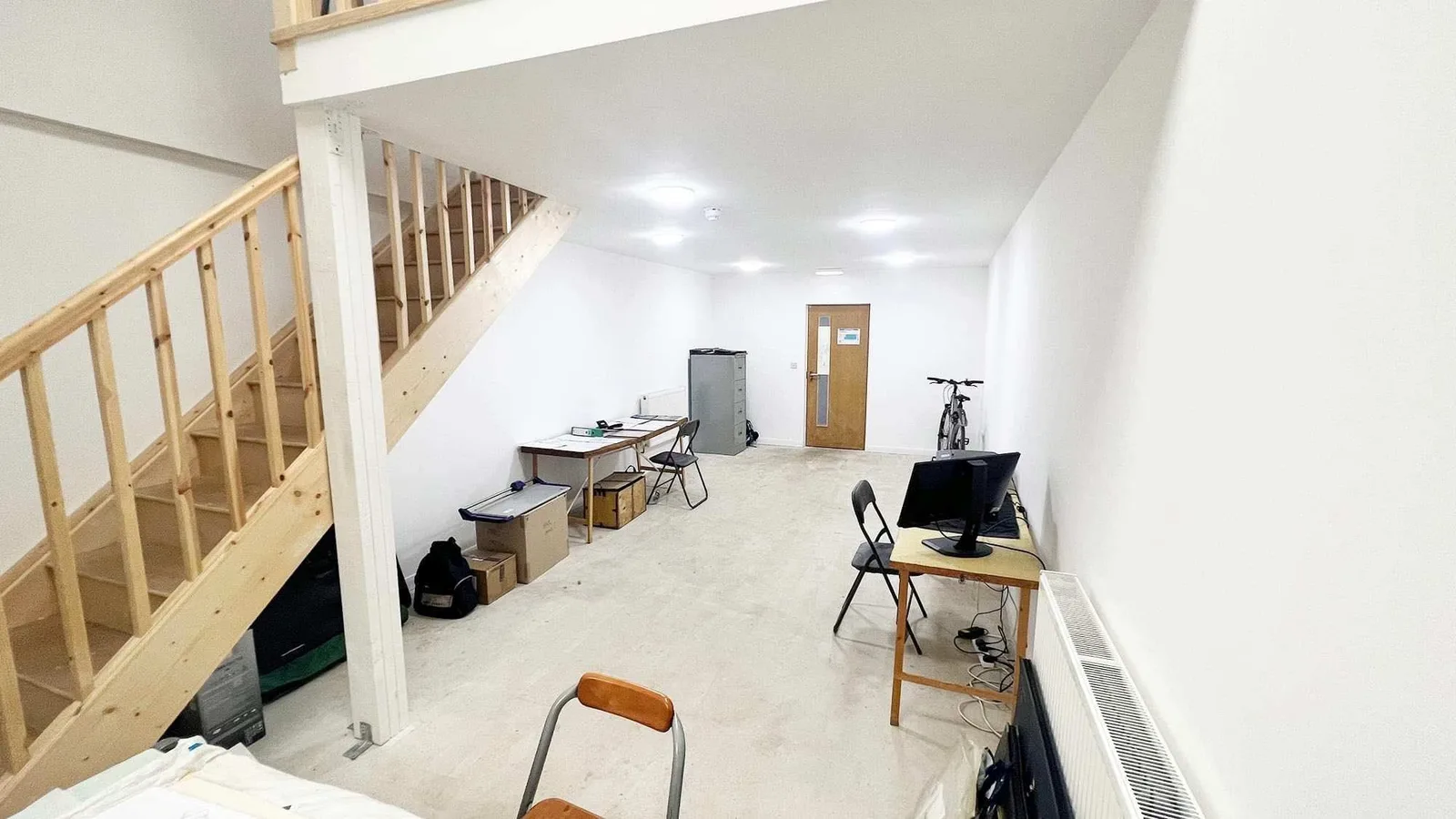 Mainyard Studios - Durants Park Enfield, Open-plan office, London