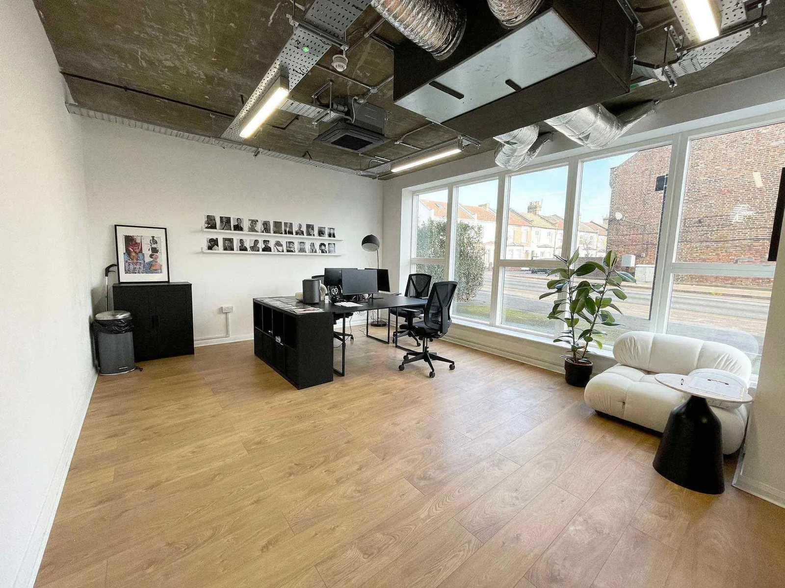 Mainyard Studios - Leyton, Private office, 4 desks, London