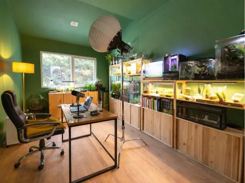 Mainyard Studios - Leyton Midland, Private office, 1 desk, Woodford Green