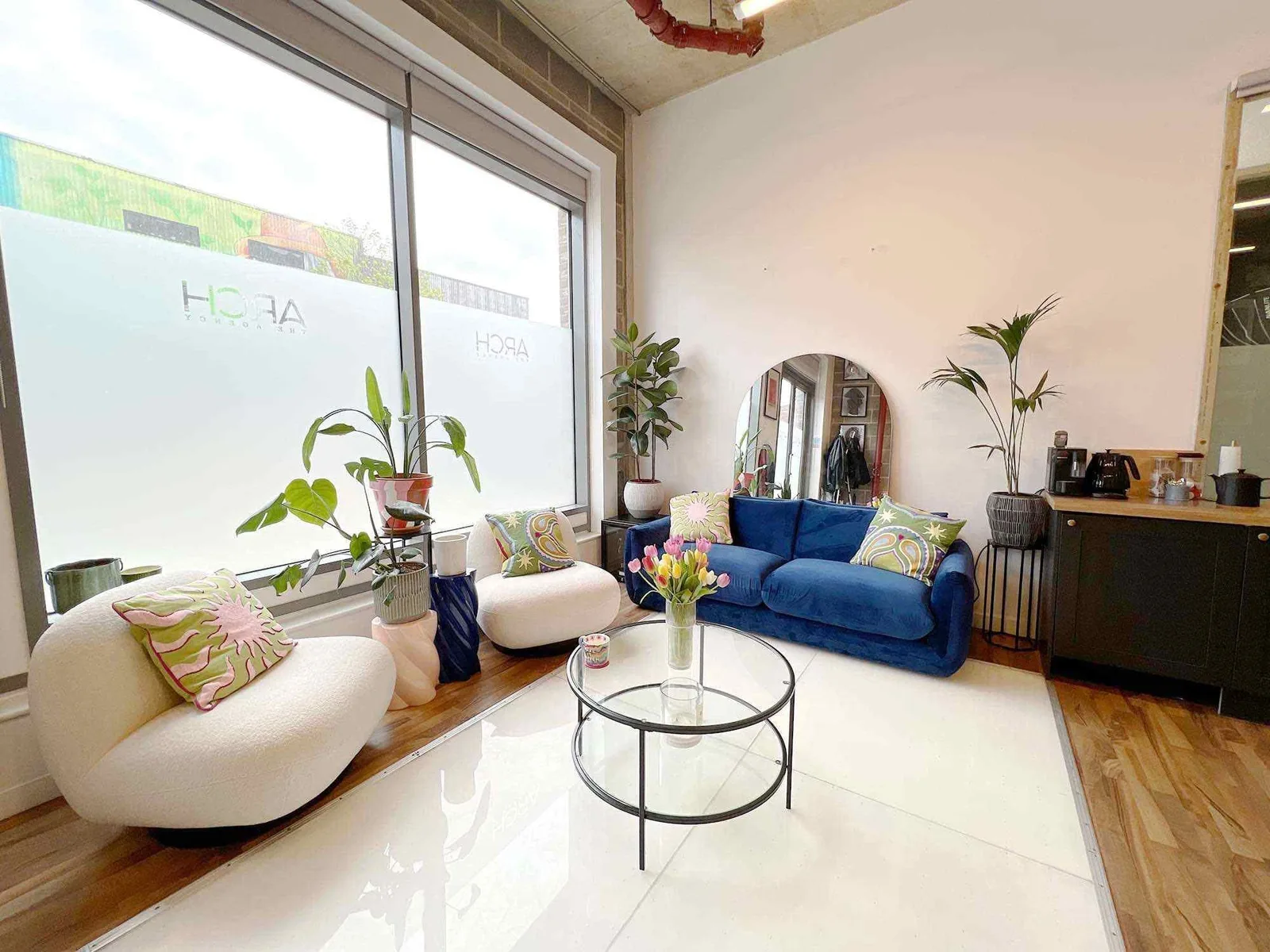 Mainyard Studios - MakerSpaces HW, Lounge, Barking