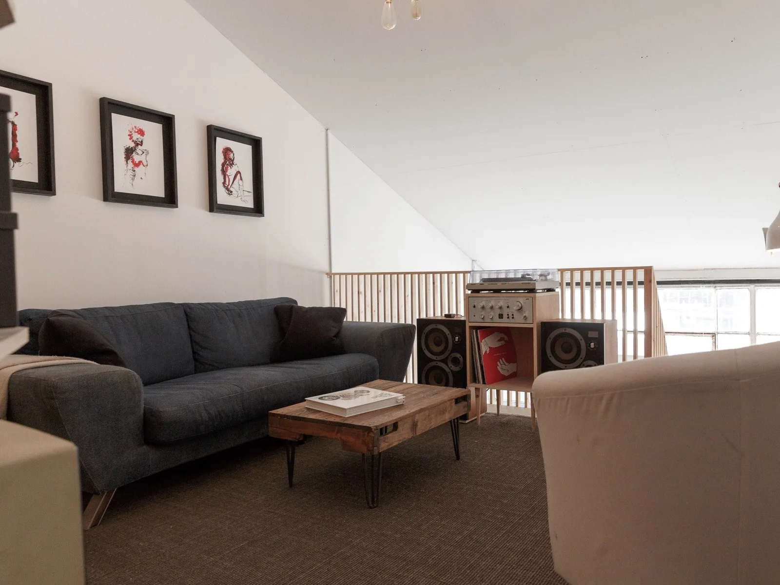 Mainyard Studios - Walthamstow, Lounge, Woodford Green