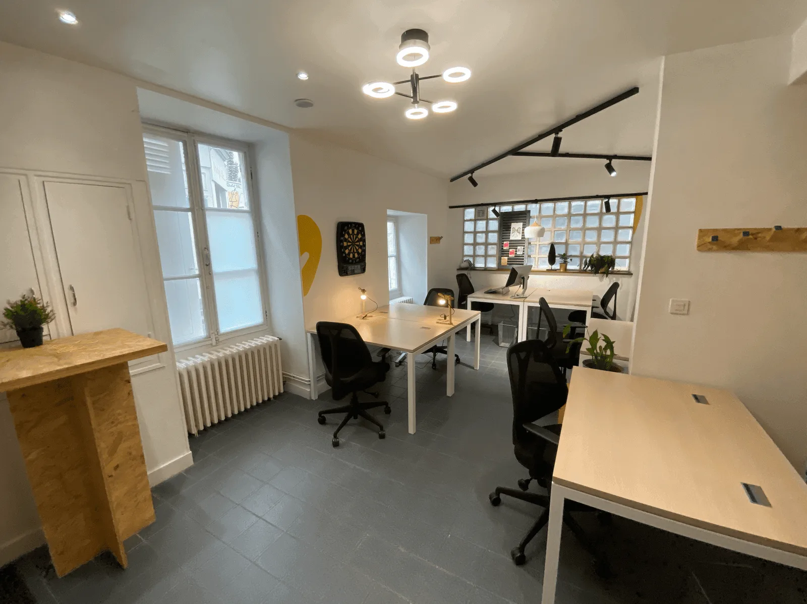 La Maison Du Coworking Orléans, Private office, 6 desks, Orléans