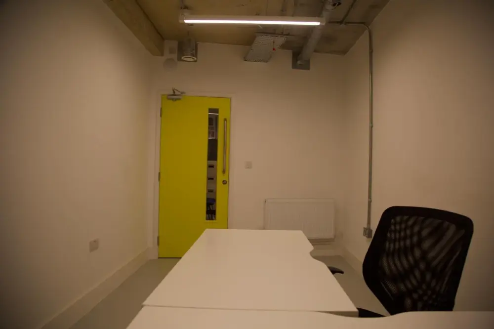Maker Works Wembley, Private office for 6 persons, Wembley