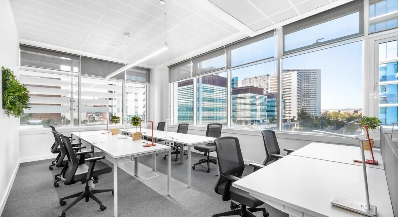 Maleo Offices Oriente, Private office, 8 desks, Lisbon