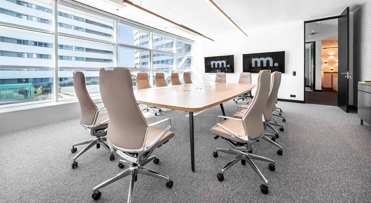 Maleo Offices Parque das Nações, Meeting room for 12 people, Lisbon