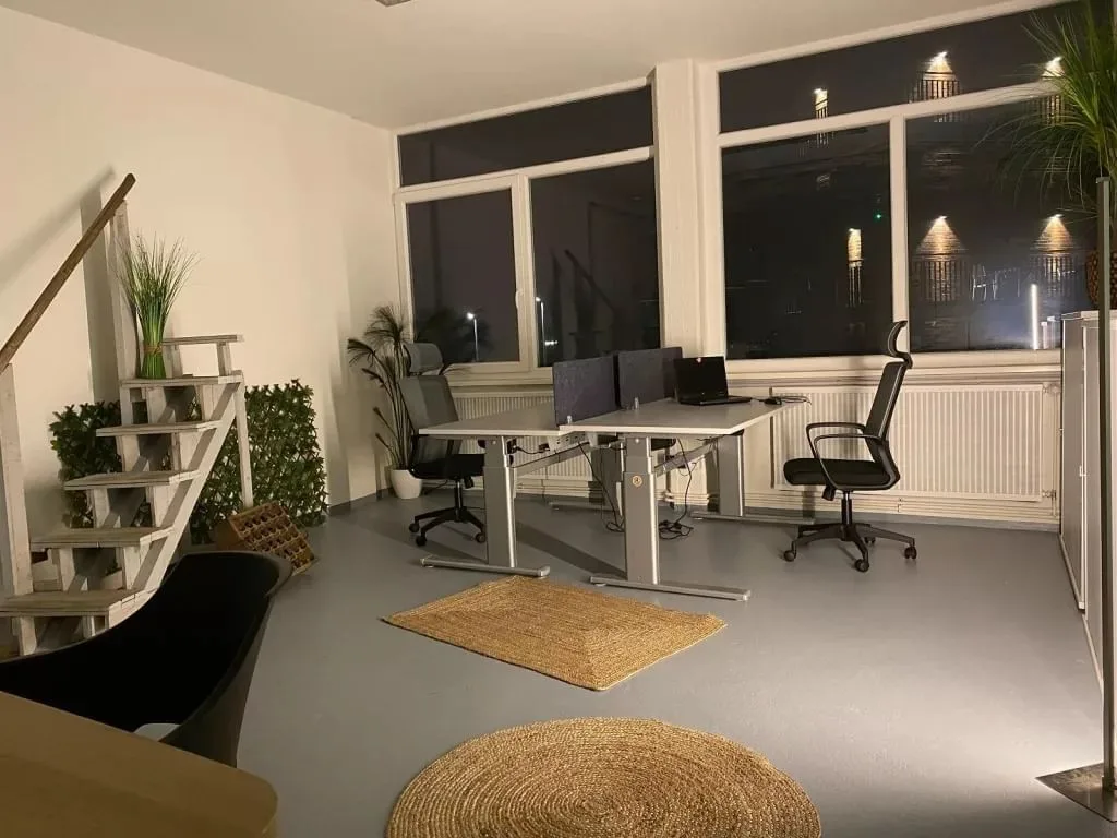 Malyga Office, Privatbüro mit 2 Arbeitsplätzen, Braunschweig