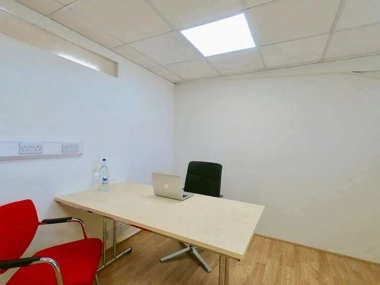 Mathis House Business Centre, Private office, 1 desk, Chichester