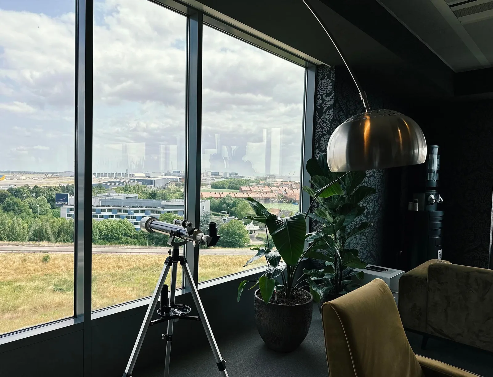 MC-SQUARE Brussel, Lounge, Zaventem
