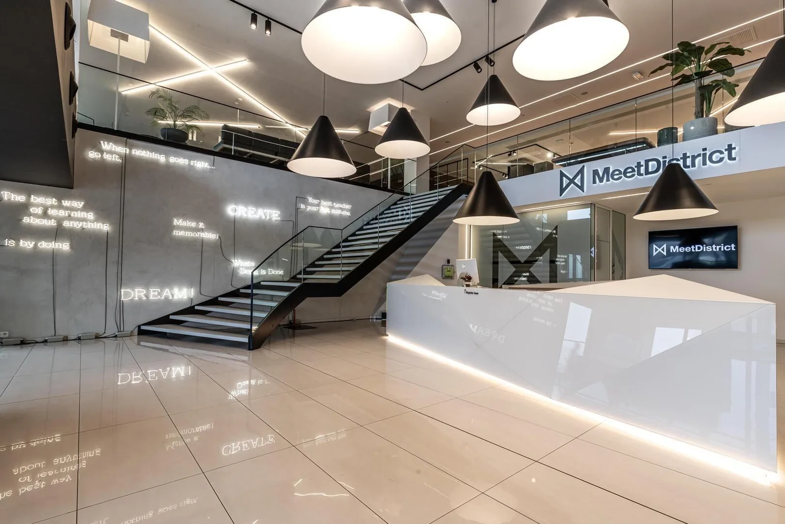 MeetDistrict Ghelamco Arena, Reception, Ghent