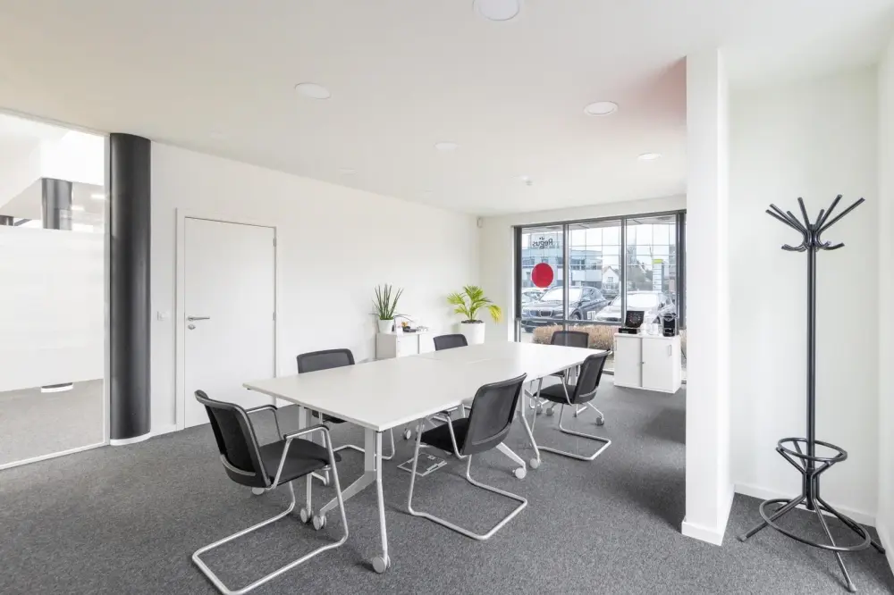 Regus AR, Bentonville - Beau Terre, Meeting room 104, Bentonville, AR