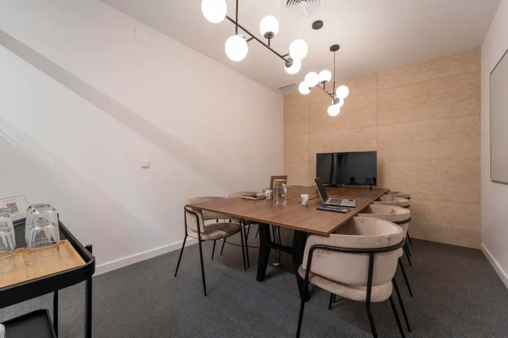 Sitio Work Fintech House, Meeting room 2 - 8 pax, Lisboa