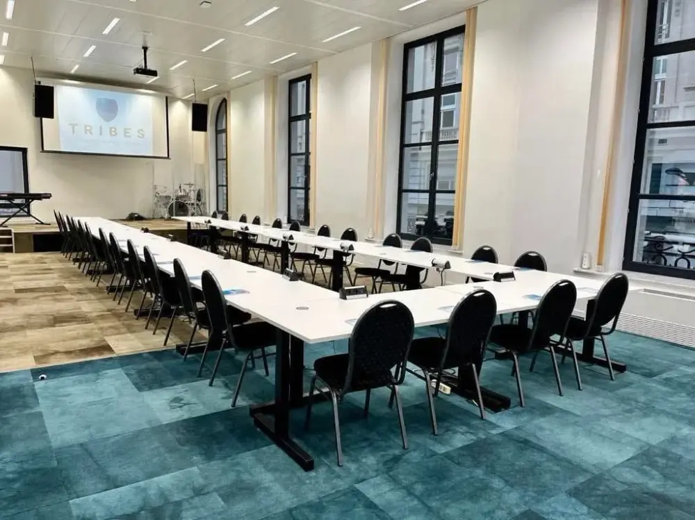 Tribes Brussels Central Station, Meeting Room 4 - Golf, Brussels