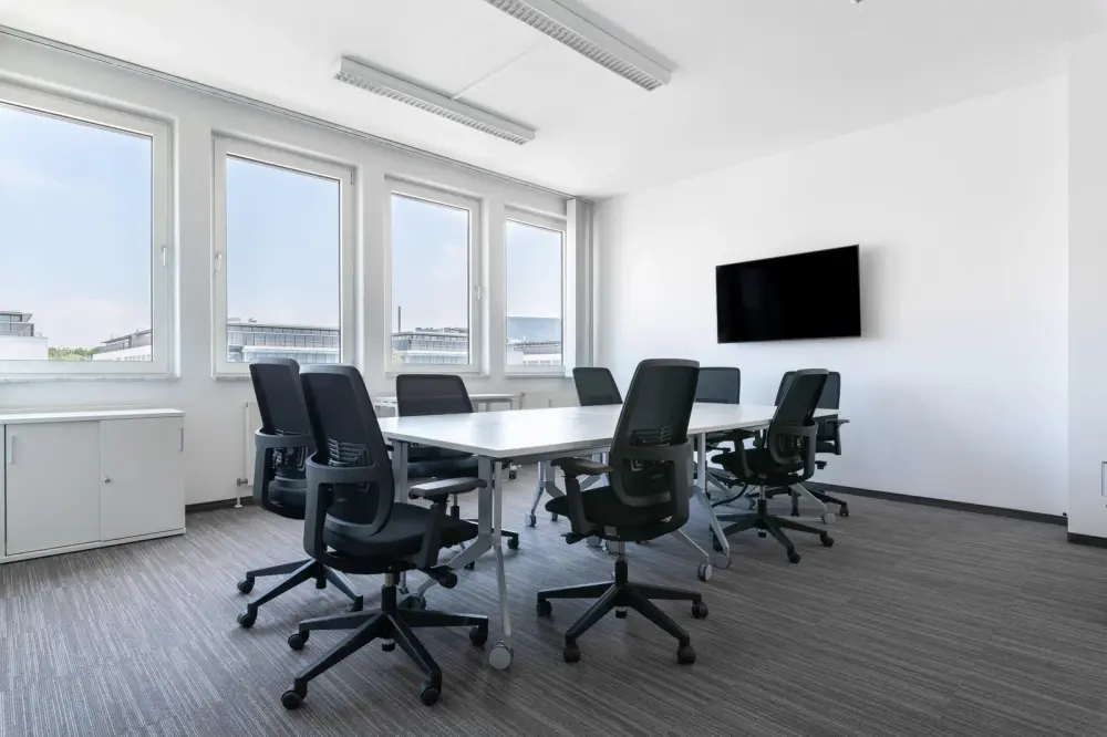 Regus NS, Dartmouth - Dartmouth, Meeting room Boardroom, Dartmouth, NS