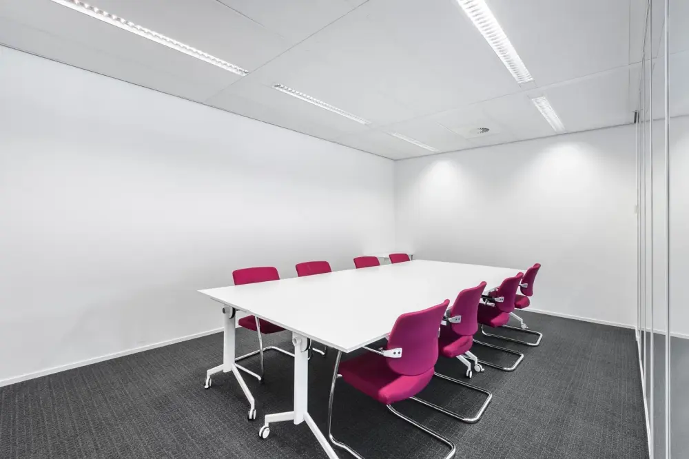 Regus BC, Vancouver - Pacific Centre, Meeting room Georgia Meeting Room, Vancouver, BC