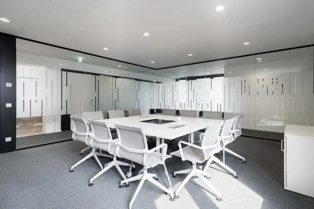 Regus Auckland, 12-14 Nicholls Lane, Meeting room MR-01, Auckland
